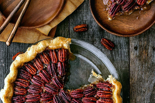 Pecan Pie - Eggless